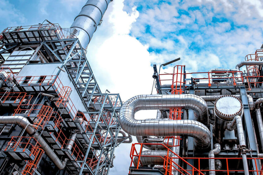 Destilación en la industria de la energía